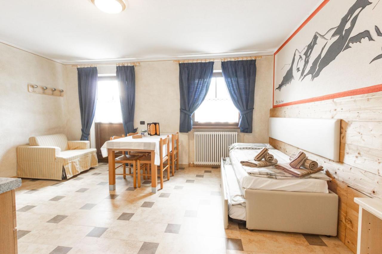 Chalet Li Baita Daniela Ливиньо Екстериор снимка